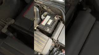 Battery installed wrong🤯🤯‼️ #satisfying #mechanic #funny #batteryreplacement #battery #help