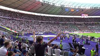 Euro 2024 Final: England fans - Oasis - Wonderwall