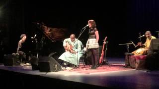 Julia Easterlin jams w/ Touré-Raichel Collective - NYC - Nov 18, 2014