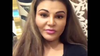 Rakhi Sawant का Instagram account हुआ HACK !!!