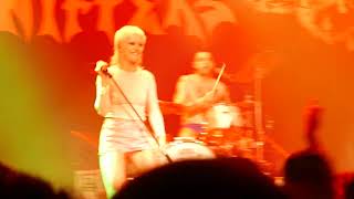 Amyl and the Sniffers, Guided by Angels, Patronaat Haarlem, 07-11-2022