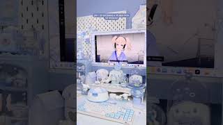 Cozy VTuber Desk Setup with Hyper Online Desktop