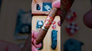 Enjoying an Arturo Fuente "Hemingway Short Story" Cigar | Dominican Classic