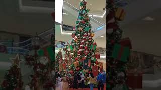 Christmas at Pavilion Bukit Jalil / Cuoc Song Malaysia - Ngocmo family 0059 #shorts