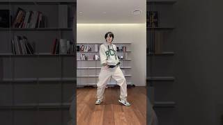 Jimin dancing flawlessly #jimin #btsarmy #v #suga #btsedits #btsshorts #jin #rm #jhope #jikook #jk