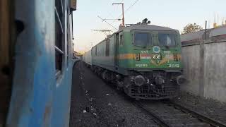 WAG-9 With Freight Train Moving Towards Surat Station #indianrailways #railway #railfans