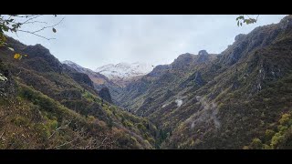 Walk in the rain/Passeggiata sotto la pioggia