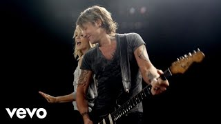 Keith Urban Ft. Carrie Underwood - The Fighter