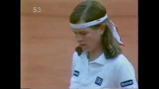 Martina Navratilova vs Hana Mandlíková - French Open 1984 HF - Sets 2 and 3