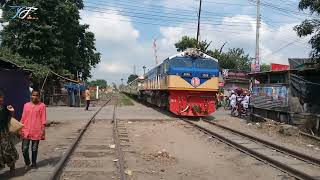 When King Kurigram express Left Rangpur Railway Station #bangladesh_railway #train #Bangladesh_train