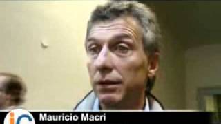 M. Macri contando chistes.avi