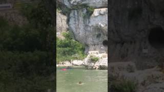 Daring Jump off the pont d arc Ardeche