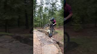 Jumping going up? That’s a lot of power! #mtb