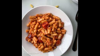 Vegetarian macaroni and tomatoes recipe