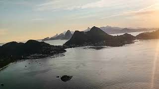 Sobrevoo Niterói - Rio de Janeiro - Fim de tarde.