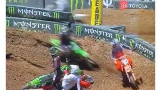 Hunter Lawrence takes out Austin forkner in qualifying