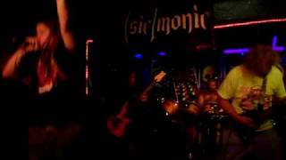 Sic(monic) Invisible to the dream live @ libations