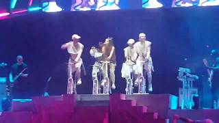 Ariana Grande side to side DWT in São Paulo (Brasil)