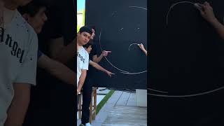 Who can draw a perfect circle #ampworld #benazelart #brentrivera #lexirivera #piersonwodzynski