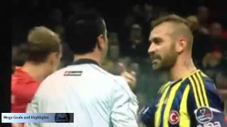 Raul Meireles vs referee Front angle