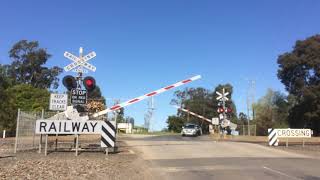 V/Line Level Crossing, Gardiner And Holman Road, Drouin, Vic