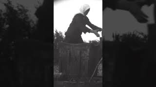 It’s 5 o’clock somewhere.🎥 Wine harvest in Italy; exact date unknown. #historicmoments #shortvideo