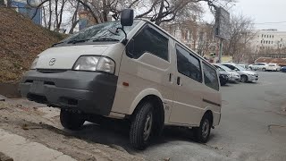 Грузопассажирский автобус MAZDA BONGO 4WD, на механике, за 600.000 рублей! Сэкономили на таможне