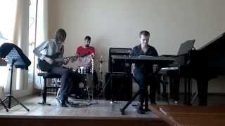 MJF|2014 Internet|Round Guitar Alexander Gloshkin Ukraine 01