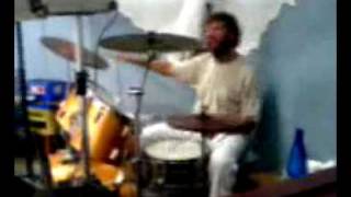 Mad drummer Dialekto Trikala Τρελός Ντράμερ Διαλεκτό Τρικάλων   Πώρωση!!!