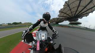 Aprilia Tuono Factory at SAS Group B Track Day