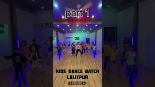 this is pathan song #dance  #trendingshorts #viral kids video # A company 😎🤟 # ayushi badoniya