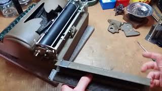 SHOP TALK!! Remington Quiet-Riter paper table ghetto fix