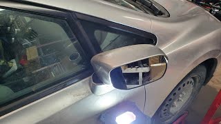 Honda Civic Side Mirror No Heat. How to remove and troubleshoot the mirror glass.