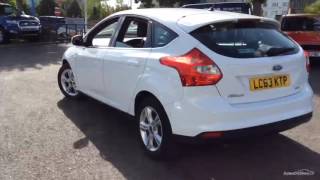 FORD FOCUS ZETEC WHITE 2014