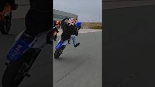 Closecall @jakschii 😨 #motovlog #wheelie #fail #motorcycle #shorts #youtubeshorts