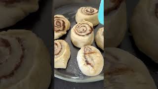 Rollos de canela Veganos 🌱 #recipe #cinnamonrolls