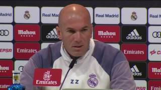 Zidane: "Benzema puede jugar de inicio perfectamente"