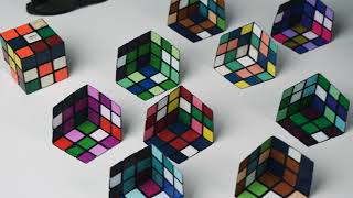 Moving Cubes I A Reverse Perspective Physics Toy Illusion