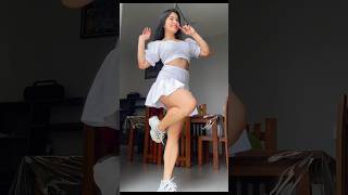 එයාගෙ ලස්සන 🥰❤ | sri lanka hot |hot girl | #1million #hot #sexy #love #sinhalamusic #modellk #dance