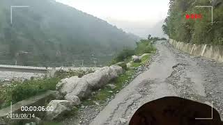 HRTC bus on danger road Palampur (यहां डरना मना है)