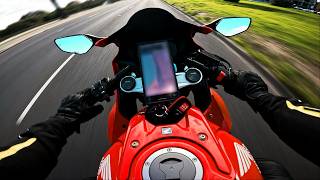 Honda CBR650R dominates photoshoot