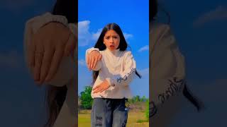 badi katil haseena baja ke pasina #viral #tiktok #shortsvideo #reels #tnding #whatsaap #short