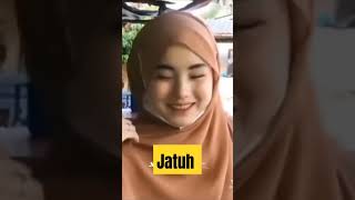 PAKAI SENDAL#ketawangakak #lucudankocak #funnyvideo #funny #funnyshorts #hajatan #hajatankampung