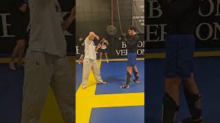 SIMPLE ELBOW FLOW 🥊🥋😎 #mma #ufc #kickboxing #muaythai #karate #shorts #short #youtubeshorts #viral