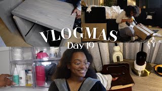 VLOGMAS DAY 19 |  new nightstands and minimizing for the new year