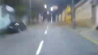 Quando o motociclista pega todos os sinais aberto.hoje eu tô feliz.