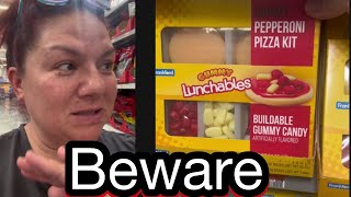 Hilarious & bad. Omg Lunchables drama. What’s really wrong w/ Lunchables for your children or adults