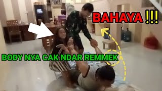 Contoh Pijat Praktis yg dapat memperlancar peredaran darah.