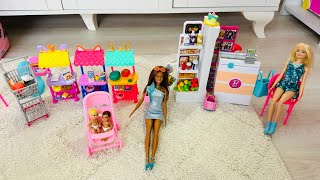 Barbie küçük bebekleri ile markete gidiyor/ çocuk videoları