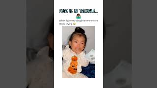 Baby stops crying when you give her money 😂 awww video‼️